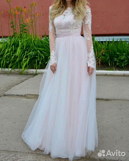 Вечернее платье