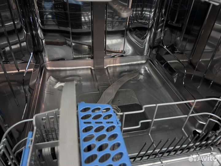 Посудомоечная машина 60 см Midea
