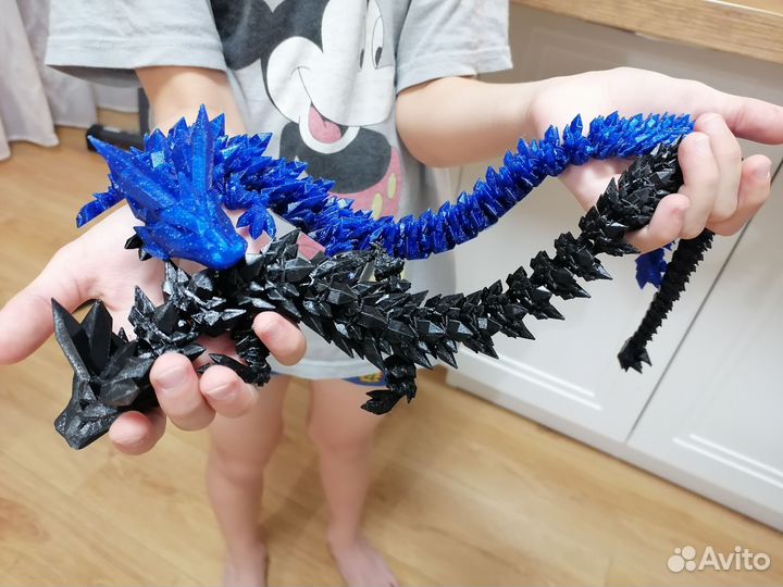 Дракон подвижный кристальный, аксолотль