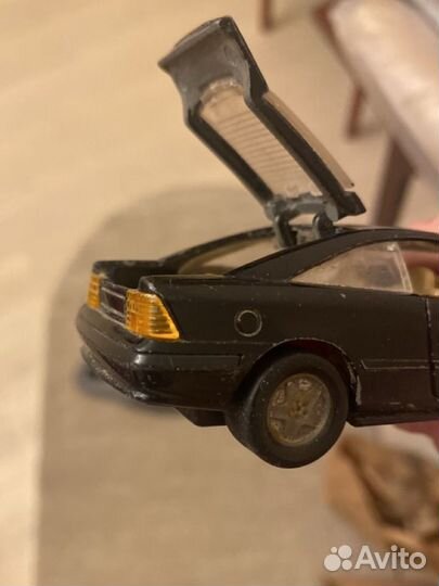 Модель автомобиля опель 1:43