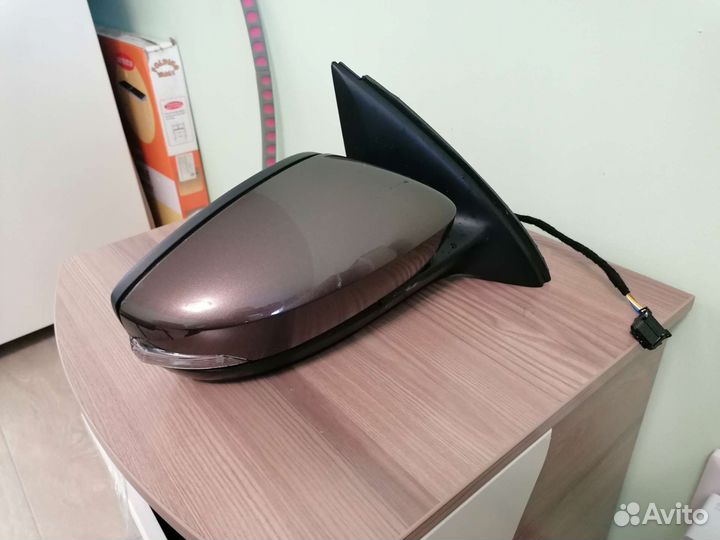 Зеркало правое фольксваген поло, шкода рапид