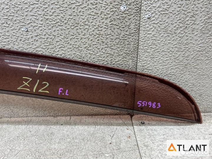 Ветровик передний левый nissan cube