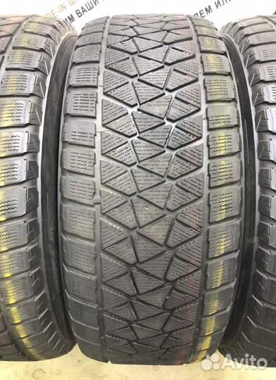 Bridgestone Blizzak DM-V2 235/65 R17 106P