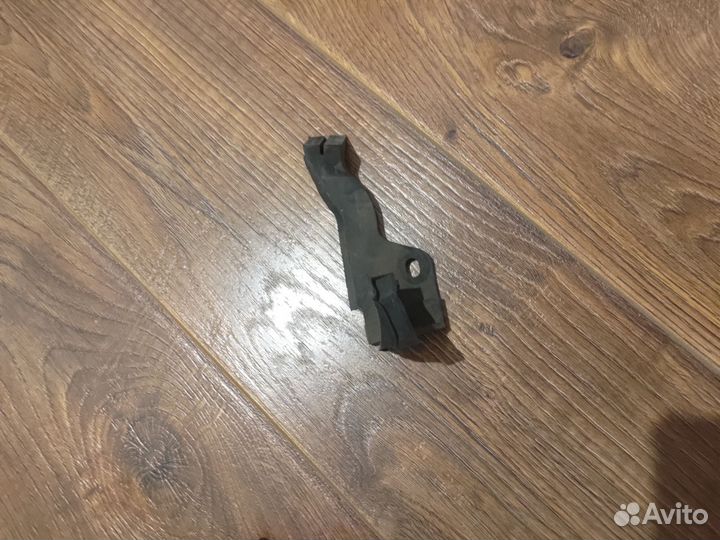 Уголок жабо infiniti m35 fuga y50