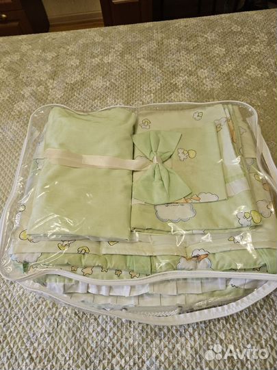 Комплект белья в детскую кроватку