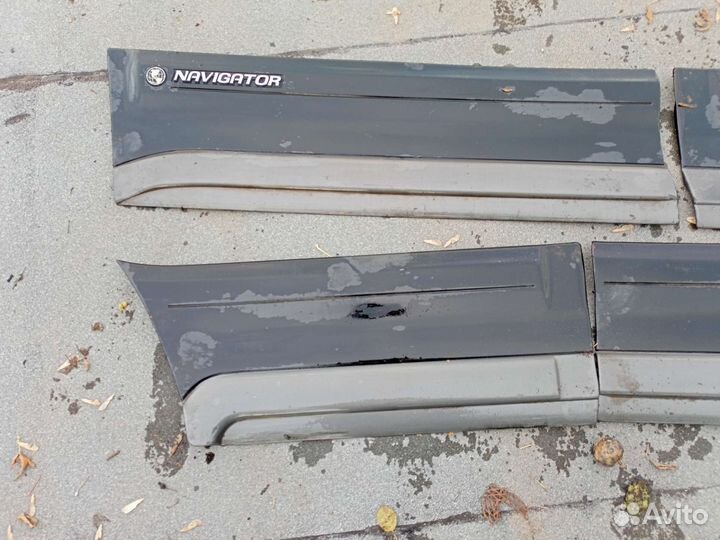 Молдинги дверей Lincoln Navigator 1
