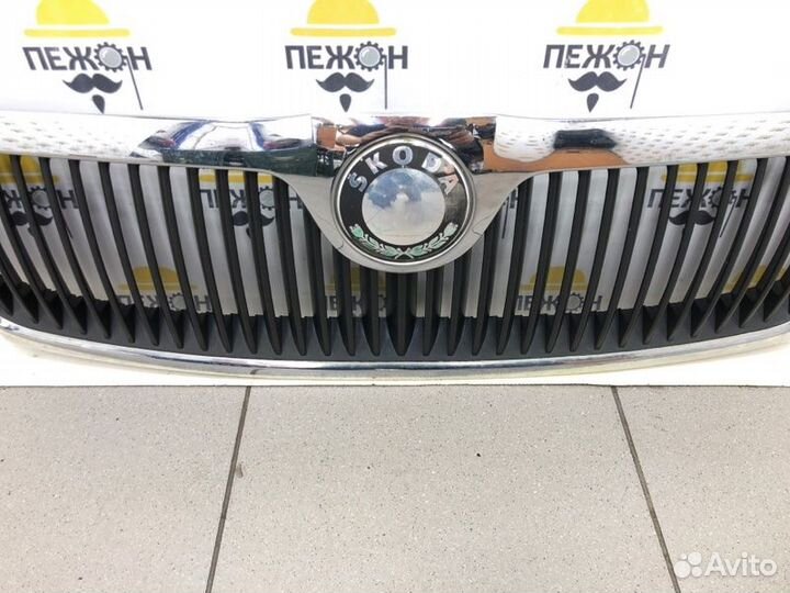 Решетка радиатора Skoda Octavia A5