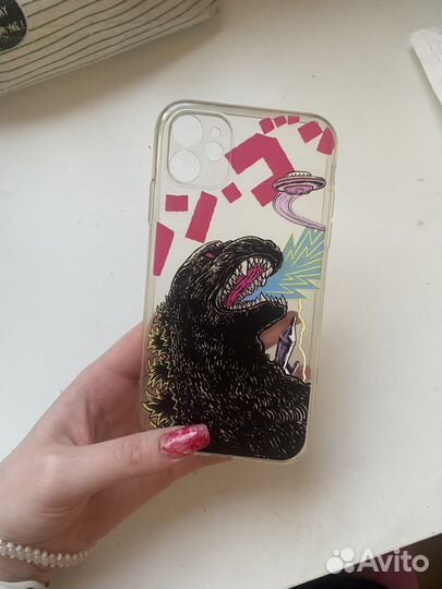 Чехол на iPhone 11