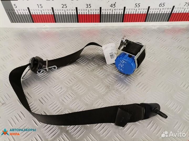 Ремень безопасности Ford Fiesta 5 2006 1302156