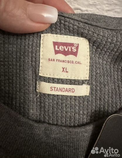 Свитер, лонгслив мужской Levis Оригинал XL