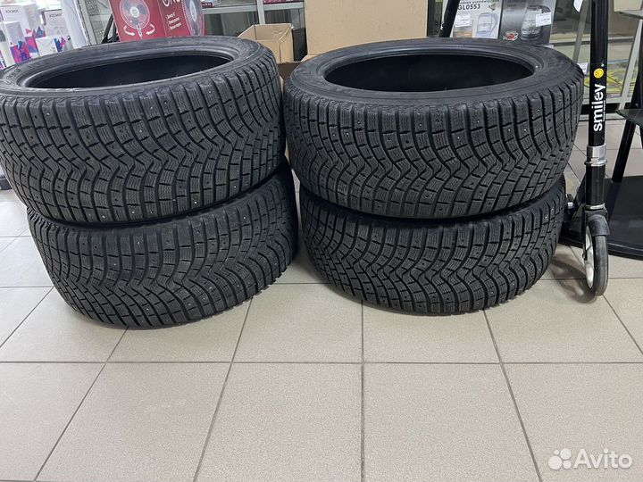 Michelin Latitude X-Ice North 2 265/45 R20 и 295/40 R20