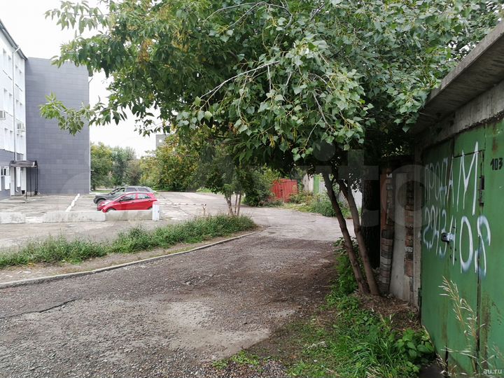 Гараж