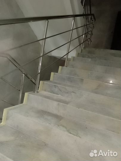 Лестничные перила из стали-для домов и коттеджей