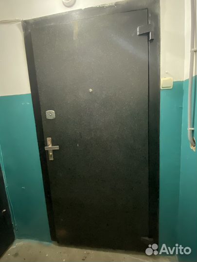 Дверь входная металлическая
