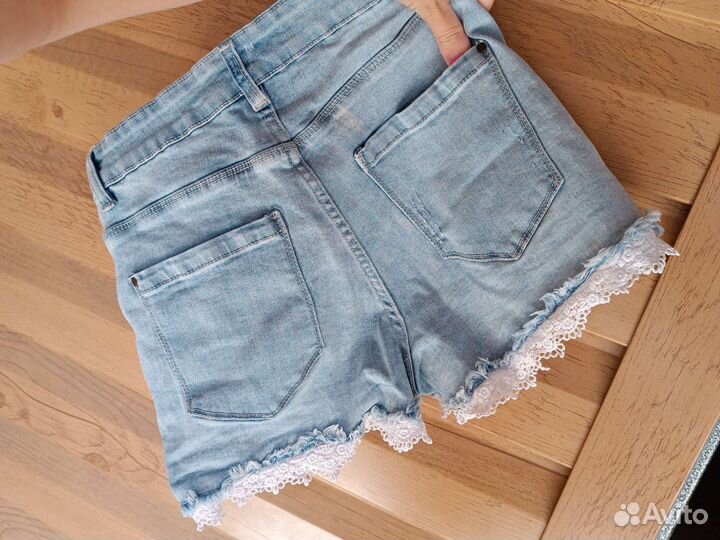 Шорты на девочку 10-11 лет