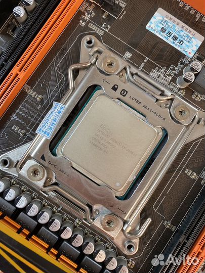 Xeon 2680 v2 с материнской платой с дефектом