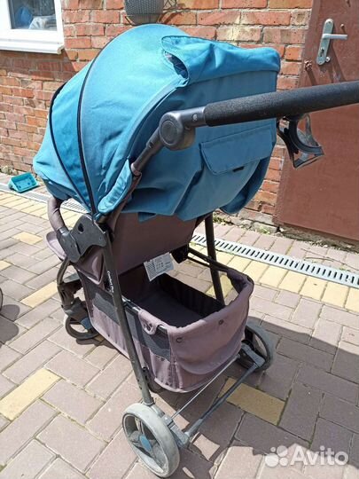 Прогулочная коляска трость