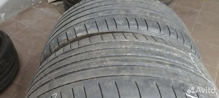 Dunlop SP Sport Maxx GT 265/35 R20