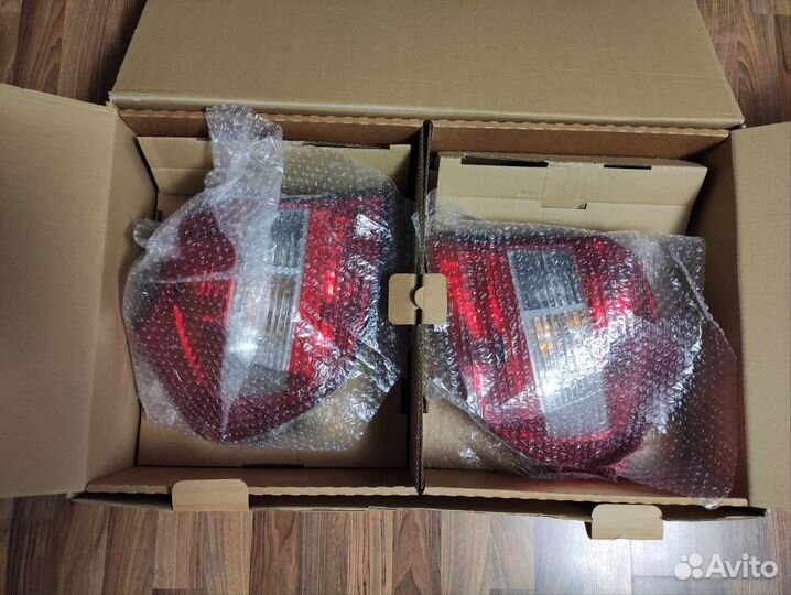 BMW 1 E-81 87 задние фонари стопы оригинал