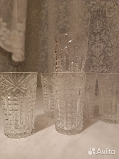 Хрустальные стаканы