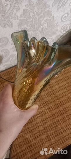 Ваза стекляная для цветов