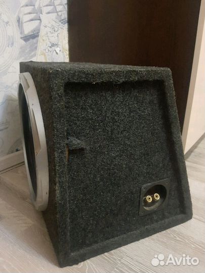 Сабвуфер с усилителем
