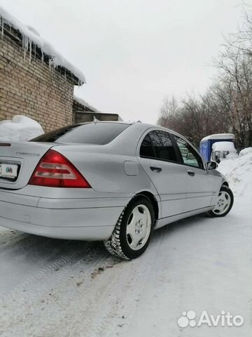 Mercedes-Benz C-класс 2.0 МТ, 2000, 499 000 км