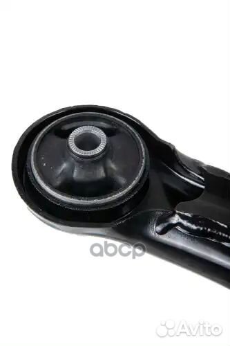 Рычаг передний левый Toyota Avensis