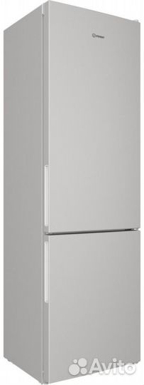 Холодильник Indesit ITR 4200 W