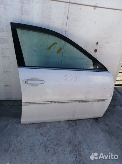Дверь передняя правая Toyota Camry ACV30