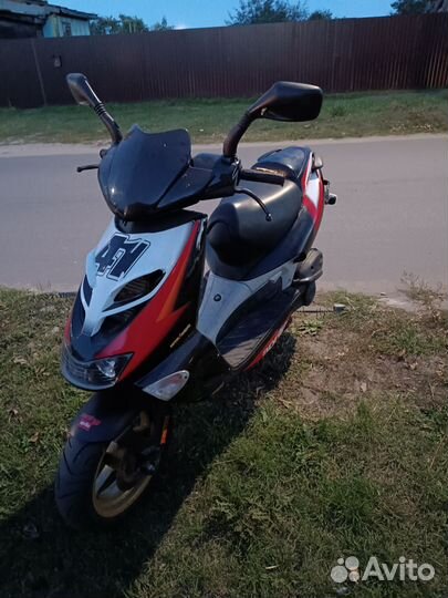 Aprilia sr 50