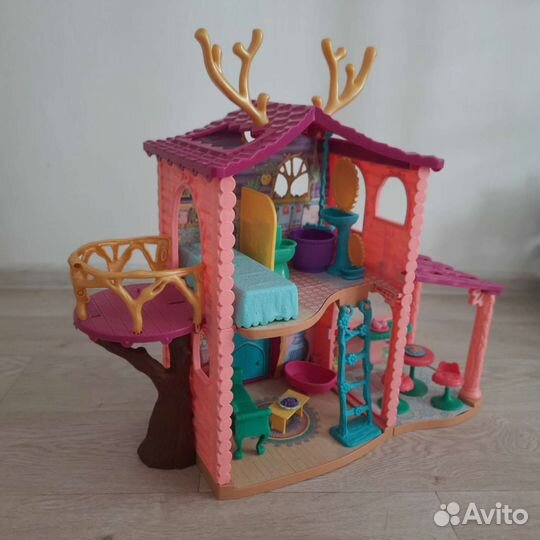 Домик Данессы Оленни Энчантималс
