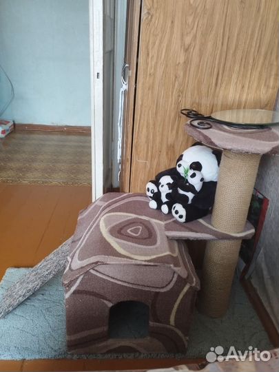 Домик для кошки с когтеточкой