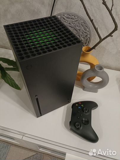 Xbox series х 1tb