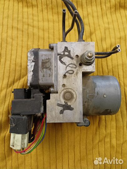 Блок ABS 8E0614111C audi