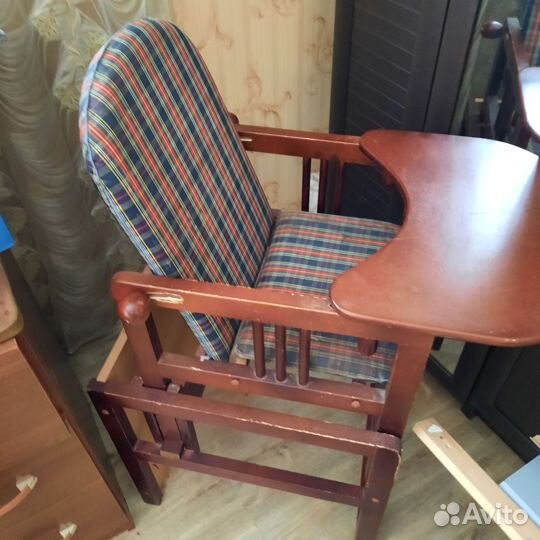 Стульчик для кормления
