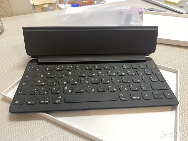 Apple magic keyboard iPad 7 2019