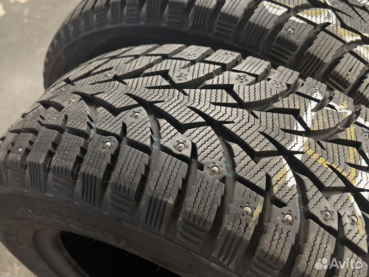 Toyo Observe G3-Ice 235/60 R17