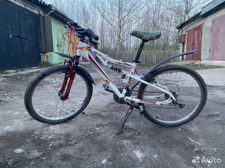 Горный велосипед Forward cyclone