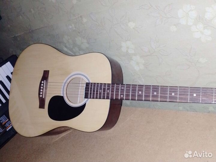 Гитара акустическая