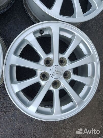 Mitsubishi R16 5x114.3 Et46