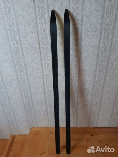 Беговые лыжи