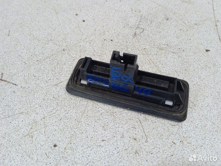 Кнопка Шкода Fabia 2 5J