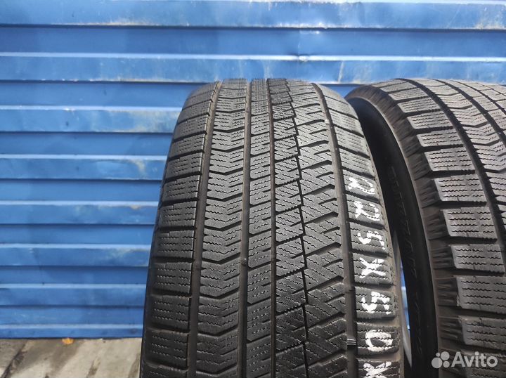 Bridgestone Blizzak VRX2 225/50 R18 95Q