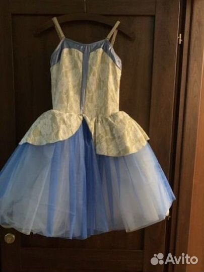 Платье для выступлений