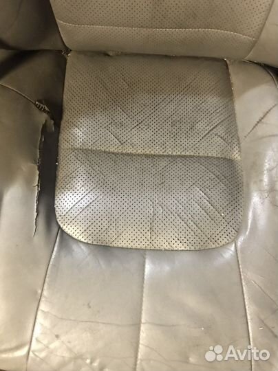 Сидения передние Cadillac Escalade GMT800