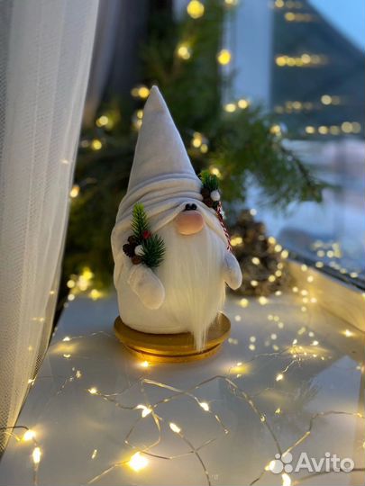 Новогодний гном