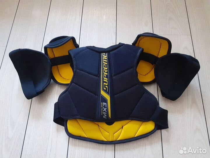 Нагрудник хоккейный детский bauer supreme TotalOne