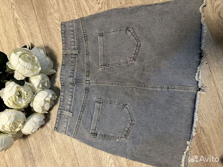 Джинсовая юбка новая 44 размер
