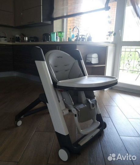 Стульчик для кормления peg perego